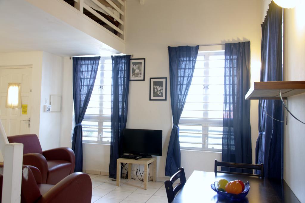 Orange Rembrandt Studio Apartments วิลเลมสตัด ภายนอก รูปภาพ