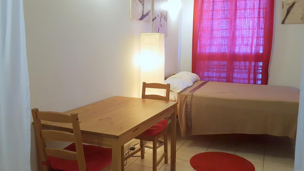 Orange Rembrandt Studio Apartments วิลเลมสตัด ภายนอก รูปภาพ