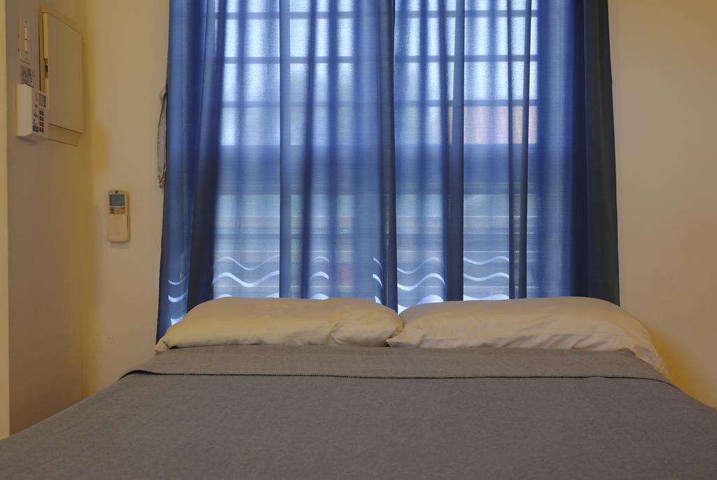 Orange Rembrandt Studio Apartments วิลเลมสตัด ภายนอก รูปภาพ