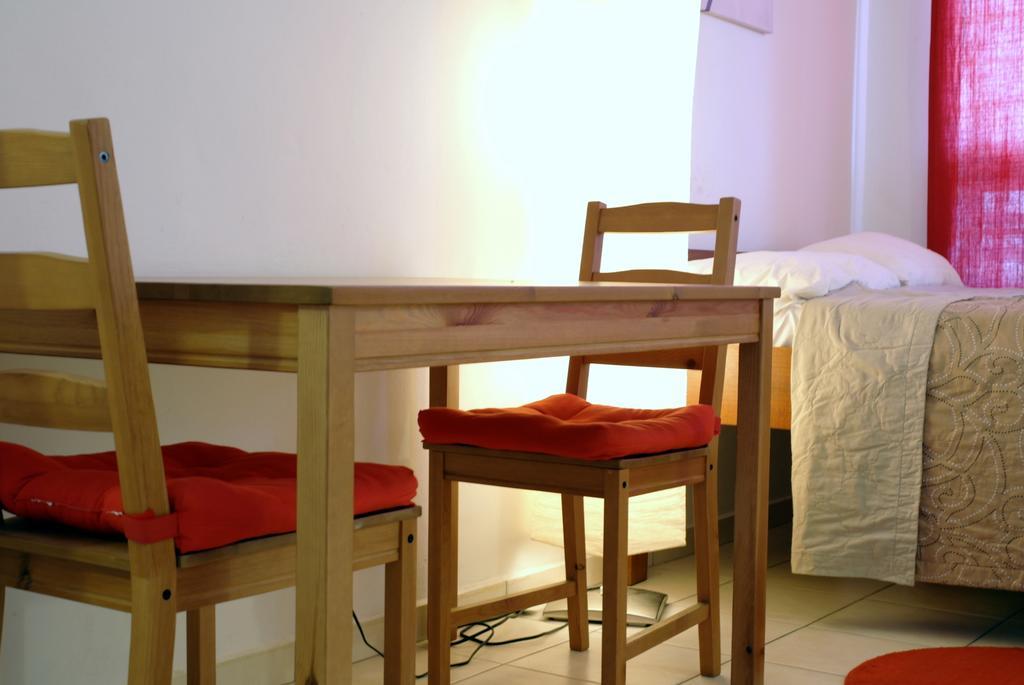 Orange Rembrandt Studio Apartments วิลเลมสตัด ภายนอก รูปภาพ